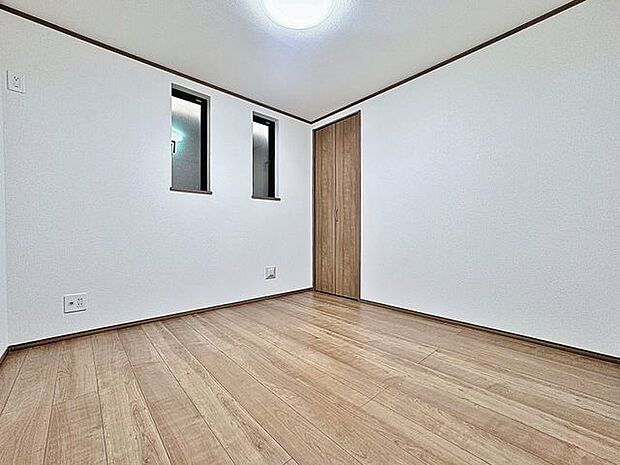 「居心地の良いナチュラル空間」お家時間を穏やかに過ごせる寛ぎの空間です。居心地の良さを実感して頂けるお部屋となっております。