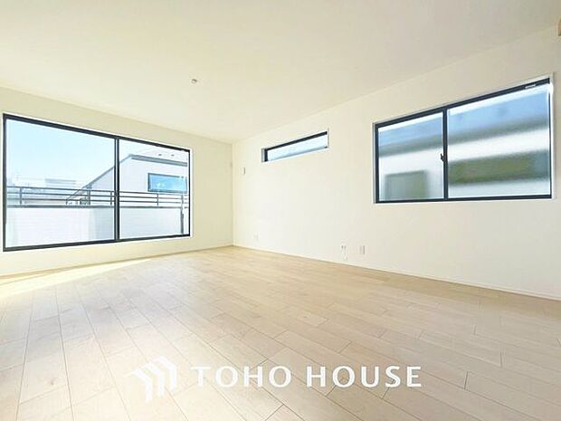 「自分らしい家造りを楽しめる」落ち着いたカラーコーディネートの室内。インテリアやファブリックで、オーナー様好みのテイストデザインを取り入れて頂けます。