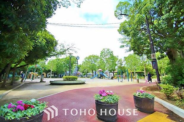 瑞江公園まで約786m。