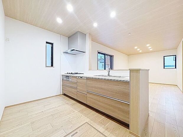 「自分らしい家造りを楽しめる」落ち着いたカラーコーディネートの室内。インテリアやファブリックで、オーナー様好みのテイストデザインを取り入れて頂けます。