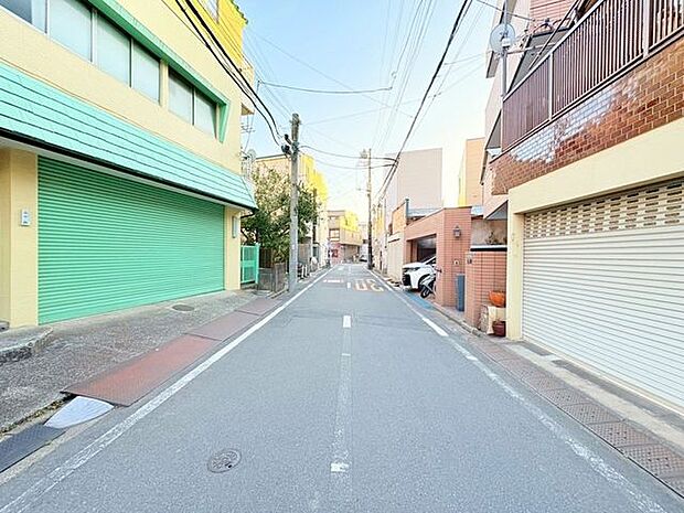 陽光に愛され、家族に包まれた本邸宅は、どんなに月日が経っても【オンリーワン】に輝き続けます。