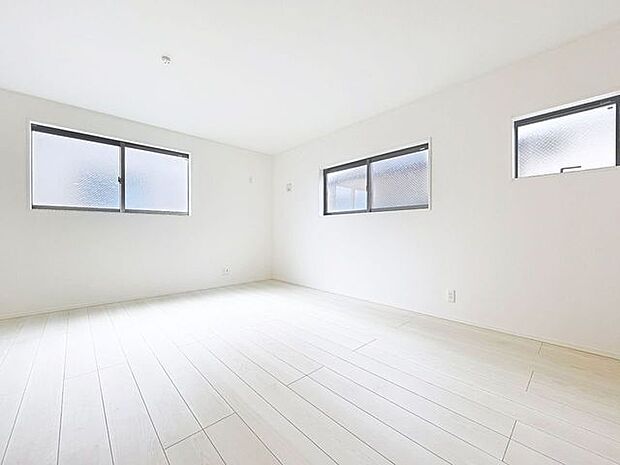 「リビングダイニング」家族の暮らしに思いを馳せて、日常のワンシーンを表現した空間。シンプルな機能美とスマートな空間美。家族みんなが自然体で過ごせる心地良さ生み出しています。