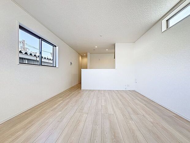 「自分らしい家造りを楽しめる」落ち着いたカラーコーディネートの室内。インテリアやファブリックで、オーナー様好みのテイストデザインを取り入れて頂けます。