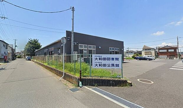 八千代市立大和田図書館 450m