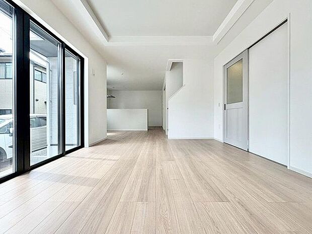 「寛ぎの空間リビング」毎日過ごす場所だからこそ、飽きのこないデザインが大事。本当に欲しい「寛げる空間」を実感して頂けます。