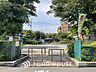 周辺：市場西公園まで約903m。