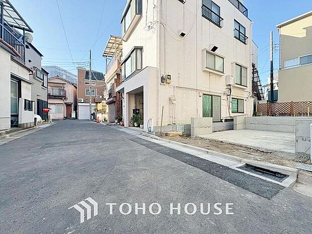 「前面道路」東側　約4.5m公道