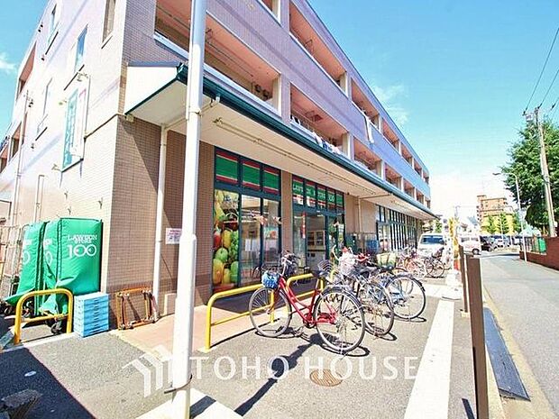 ローソンストア100 西一之江店まで約555m。