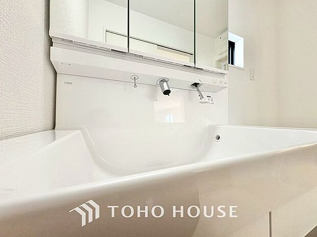 シャワー機能付き洗面台