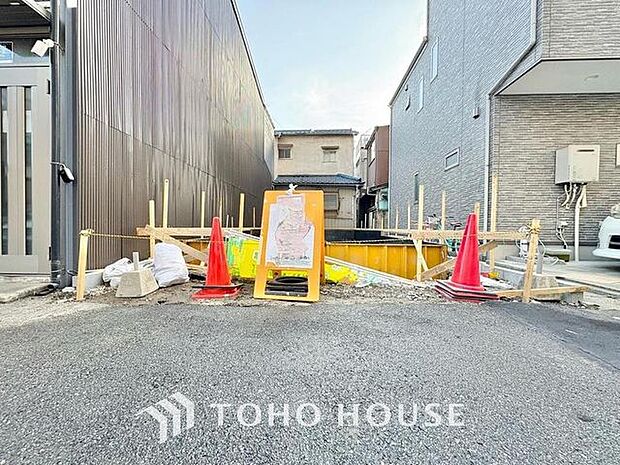 「外観」物件の陽当りや通風・仕様設備やお部屋の大きさの比較、近隣・周辺環境や街並みなど、資料には掲載していない情報が現地にはたくさんあります。 是非一度、現地をご確認ください。
