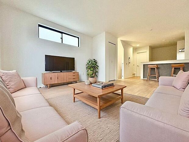 「のんびり過ごせる18.74帖LDK。」（画像内の家電・家具等はCGです。本物件には付帯されません。）