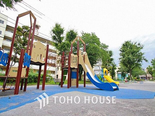 金町公園まで約1503m。