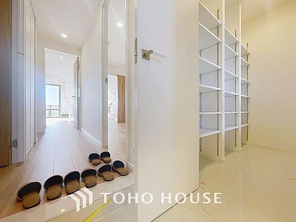 「玄関」「ただいま」・「おかえり」。新居で交わす家族同士の何気ないやり取りがただ何となく嬉しいんです。自分のお家を手に入れた事の喜びが感じられるお客様からの素敵なエピソードです。