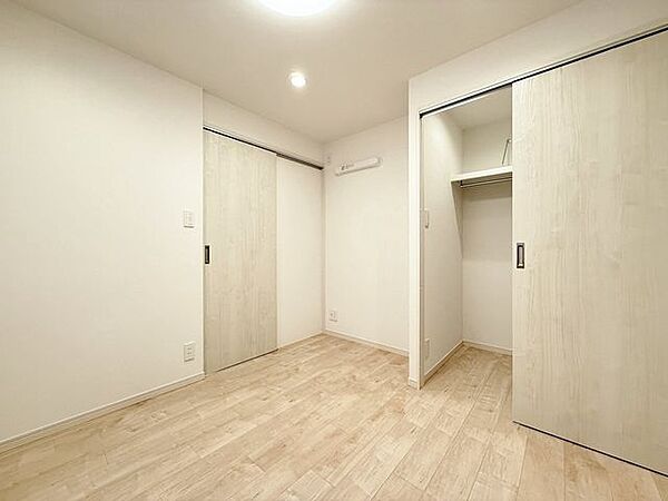 「収納」収納の多さも魅力です！使い勝手の良い収納棚を設置しております。