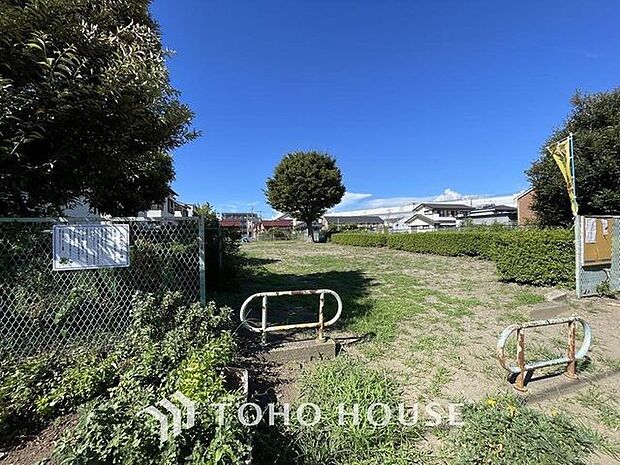 石井こども広場　まで約195m。