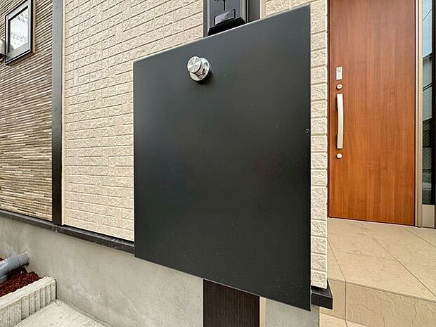 「郵便「郵便受け」受け」