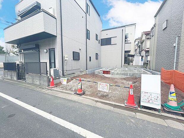 「前面道路含む現況」