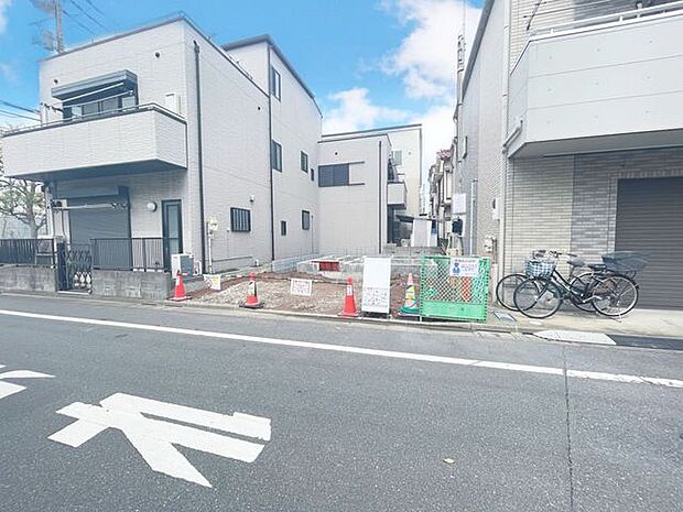 「前面道路含む現況」