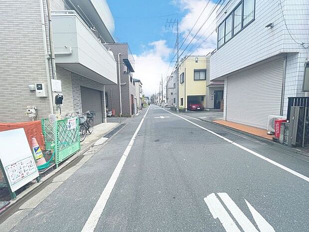 「前面道路含む現況」
