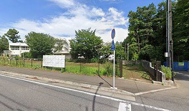船橋市立坪井中学校 860m