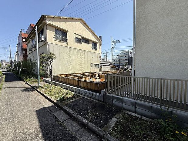 快適に過ごす条件は、一人ひとり違います。だからこそ飾り過ぎないシンプルな内装と偏り過ぎないデザインで統一しております。居住していく中でオーナー様だけの【マイホーム】に創り上げて下さい。