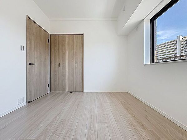 「全ての居室が洋室です。」全室床は掃除のしやすい清潔感のあるフローリング仕上げです。