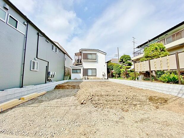 「~2階建て4LDK~」19帖以上のLDK、豊富な収納、生活を彩る設備など、プラアスワンのポイントが詰まった邸宅です。。