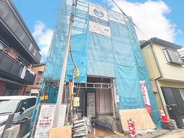 ここから始まる「日常」は家族にとって大切で貴重な時間・・・だからこそ、少しでも豊かに、少しでも快適に。そんな想いから生まれた本邸宅は、これから先のお住まいをきっと支えてくれるはずです。
