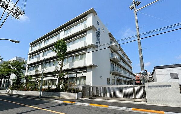江戸川区立小松川中学校 430m