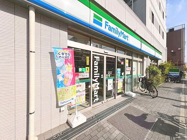 ファミリーマート 北砂6丁目店 徒歩2分。 150m