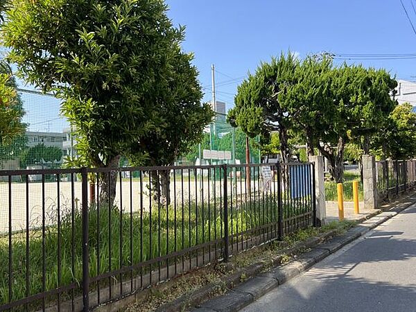 広尾公園 640m