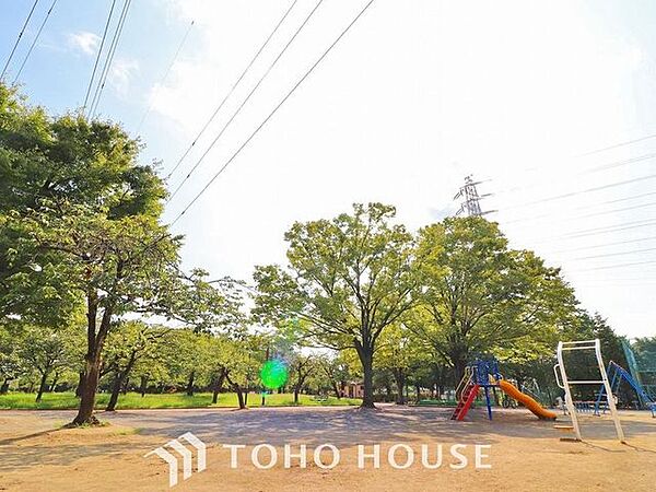 一ツ家第一公園 750m