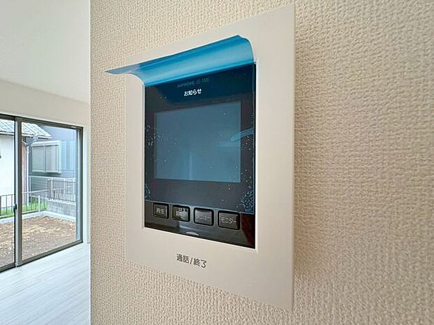 「TVモニター付きインターホン」