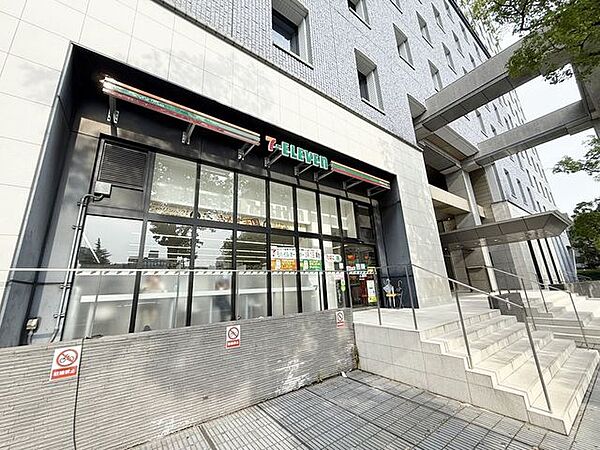 セブンイレブン都立墨東病院東店 170m