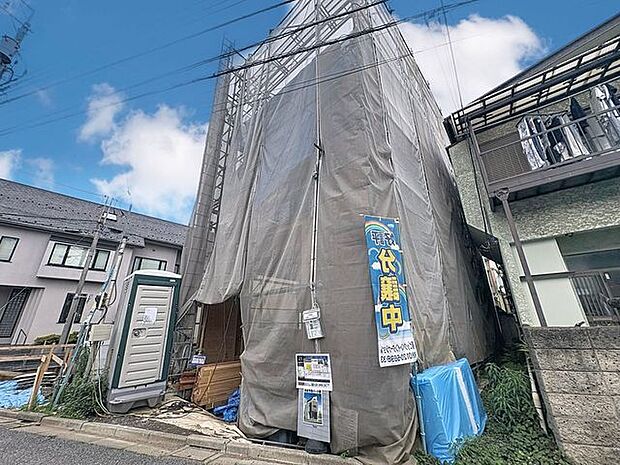 「外観」今日も、明日も、この街で、きっと誰かがしあわせになる物語が描かれていくはずです。同じ風景が毎日365日、まったく違う顔を見せてくれる。爽快な風も毎日やさしく頬をなででくれます。