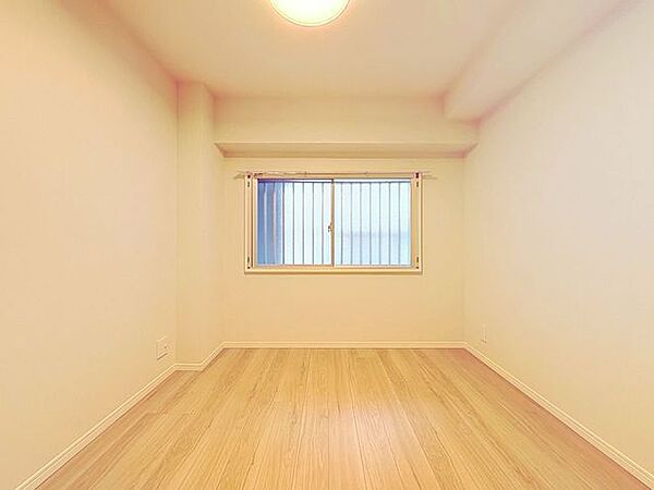 「居心地の良いナチュラル空間」お家時間を穏やかに過ごせる寛ぎの空間です。居心地の良さを実感して頂けるお部屋となっております。