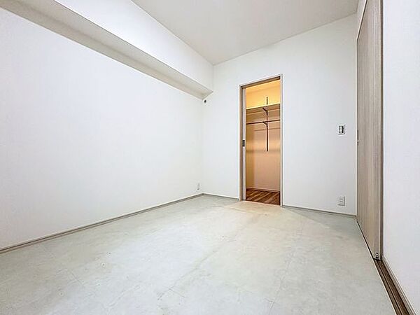 「居心地の良いナチュラル空間」お家時間を穏やかに過ごせる寛ぎの空間です。居心地の良さを実感して頂けるお部屋となっております。
