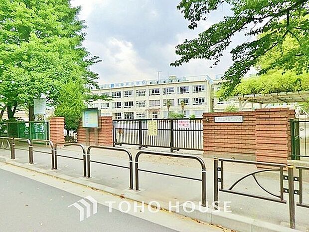 中青戸小学校 350m