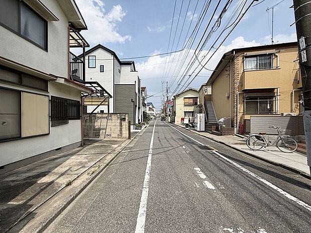 「南側約6.8m公道」
