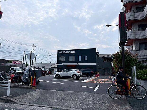 マクドナルド 保木間店 1500m
