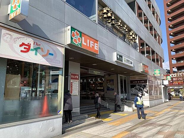 篠崎駅(都営地下鉄 新宿線) 880m