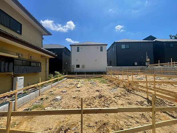 「~3階建て4LDK~」19帖のLDK、豊富な収納、生活を彩る設備など、プラアスワンのポイントが詰まった邸宅です。。