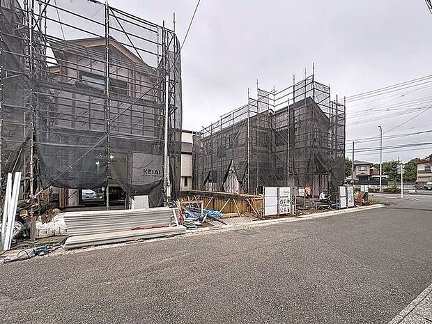 「2026年9月完成予定の3号棟」建物面積98平米、敷地面積90平米の4LDKです。