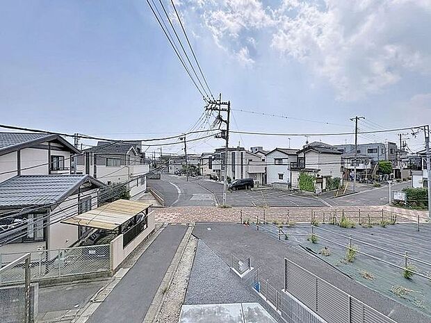 「眺望」心地よい風を感じながら、青空を眺め一息つくことのできる住空間です。