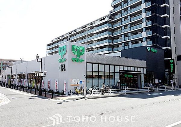サミットストア 浦安駅北口店  70m