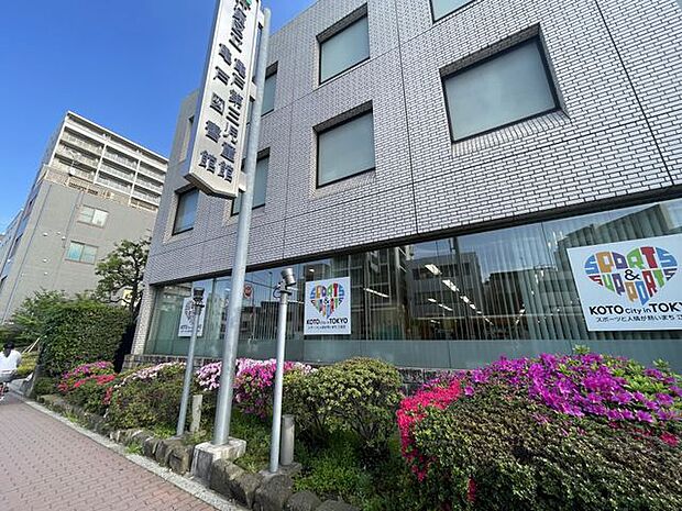 徒歩18分。江東区立亀戸図書館 1410m