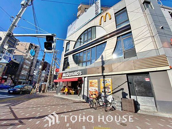 徒歩3分。マクドナルド 菊川駅前店 180m
