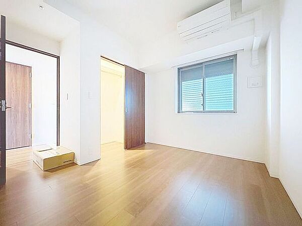 「居心地の良いナチュラル空間」お家時間を穏やかに過ごせる寛ぎの空間です。居心地の良さを実感して頂けるお部屋となっております。