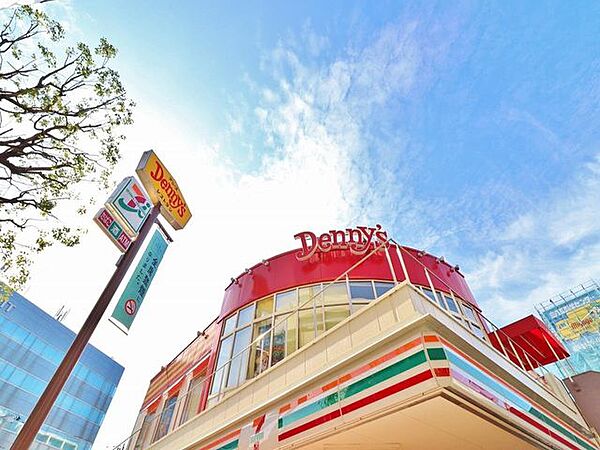 徒歩6分。デニーズ江東枝川店 420m