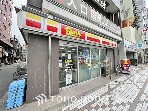 徒歩6分。デイリーヤマザキ門前仲町駅前店 460m